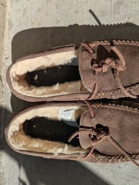 UGG Brown Suede Moccasin Slippers with Cream Fleece Lining (Needs Insole)